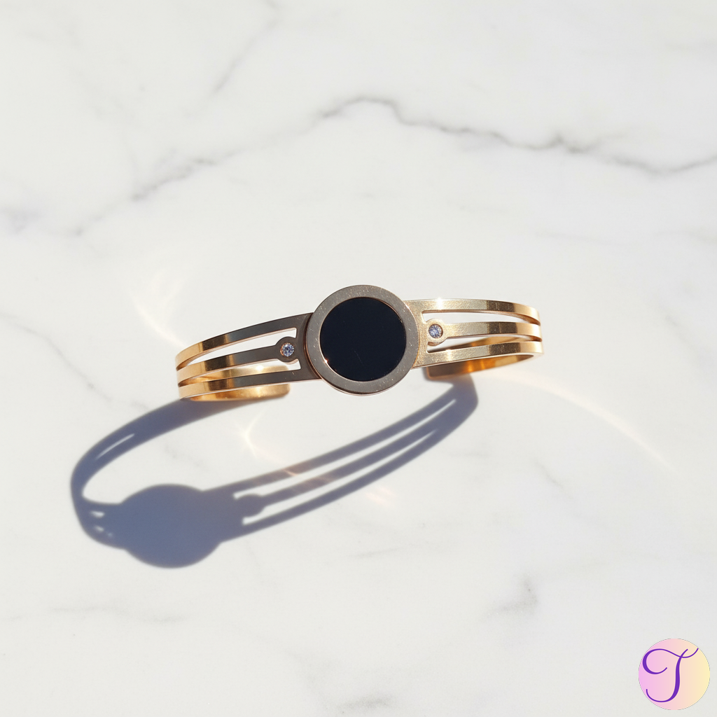 Black Halo (3)