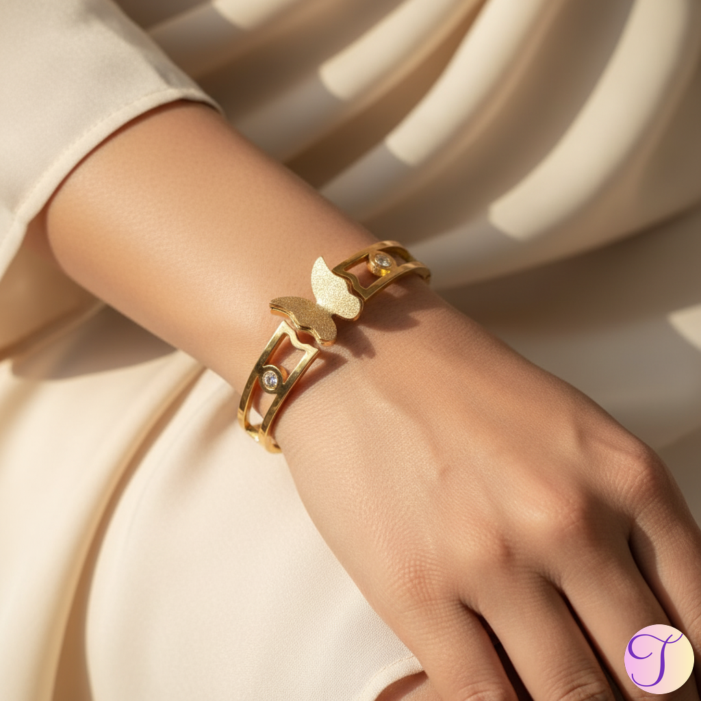 Golden Flutter (1)