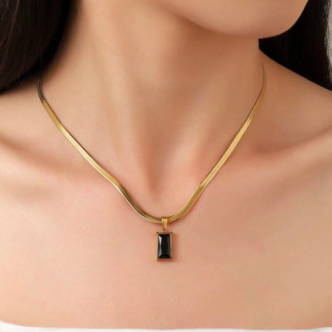 serpent pendant 3