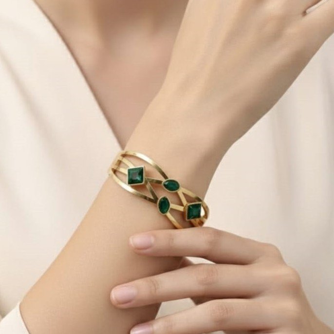 Emerald Geometry Anti-Tarnish Gold Bracelet